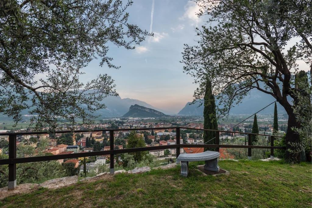 Casa Tra Gli Olivi Villa Arco Exterior foto